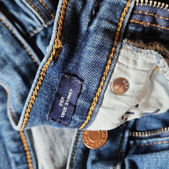 Gap Skinny Jeans - Picture 3 of 6